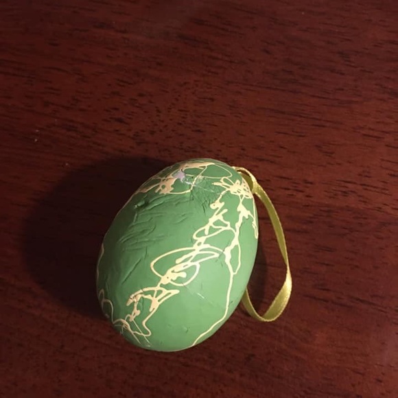 Easter items - Picture 3 of 8